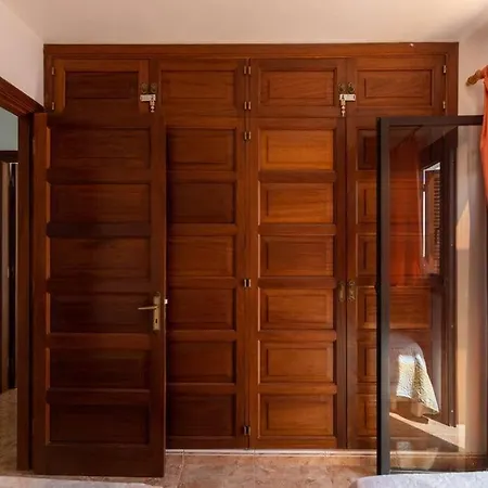 Con 2 Terrazas En Cristianos Apartment *