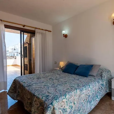 Con 2 Terrazas En Cristianos * Los Cristianos (Tenerife)