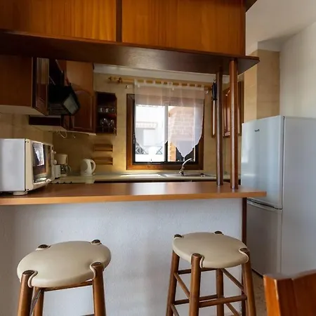 Con 2 Terrazas En Cristianos