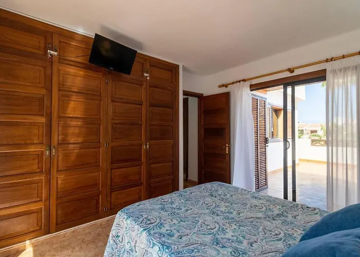 Con 2 Terrazas En Cristianos