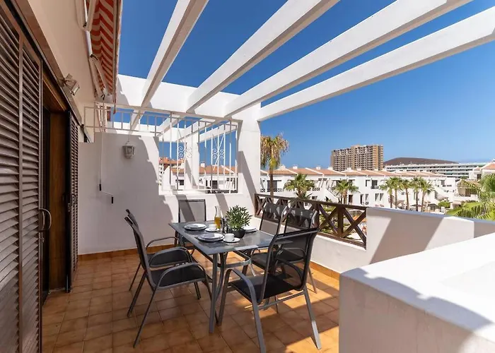 Con 2 Terrazas En Cristianos * Los Cristianos (Tenerife)