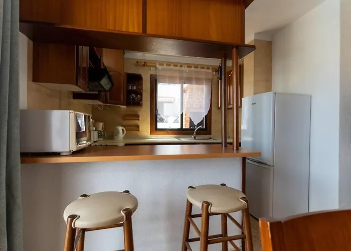 Con 2 Terrazas En Cristianos