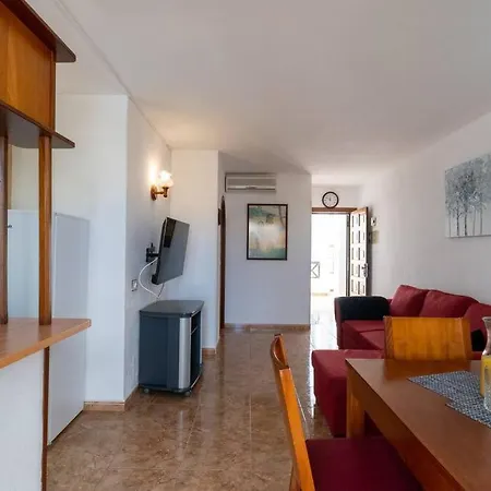Con 2 Terrazas En Cristianos Appartement
