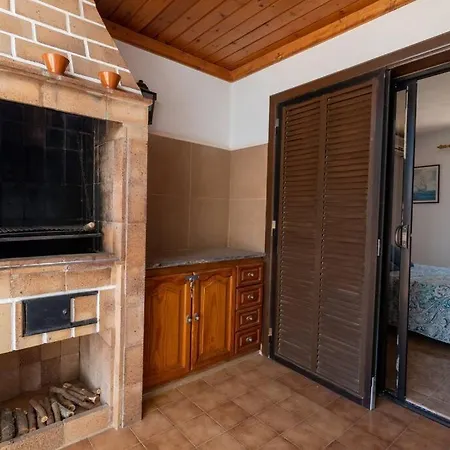 Con 2 Terrazas En Cristianos * 洛斯克里斯蒂亚诺斯