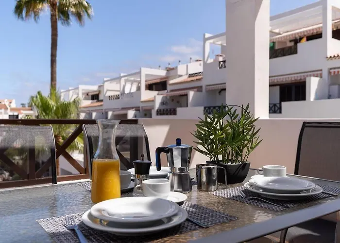 Con 2 Terrazas En Cristianos 洛斯克里斯蒂亚诺斯