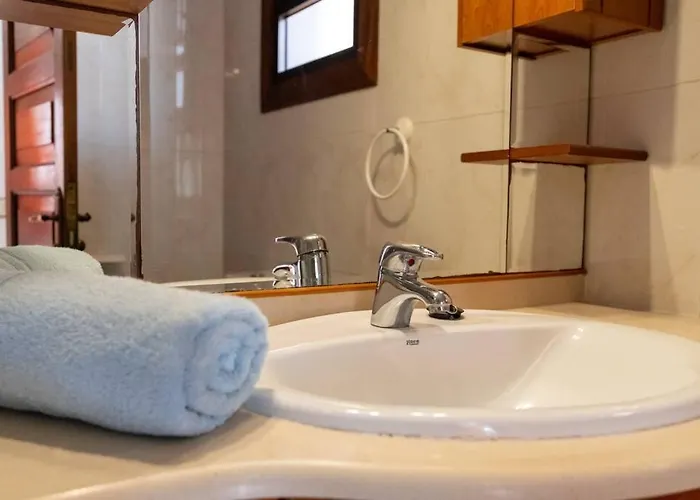 Con 2 Terrazas En Cristianos *